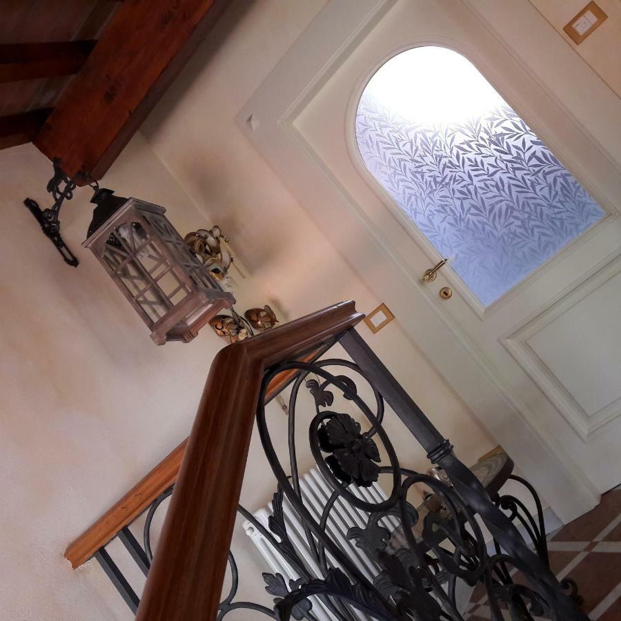 Villino San Martino 350M Dal Mare With Covered Parking فياريجيو المظهر الخارجي الصورة